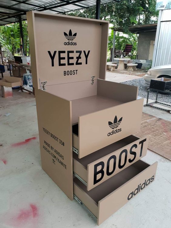 custom printed custom shoe boxes